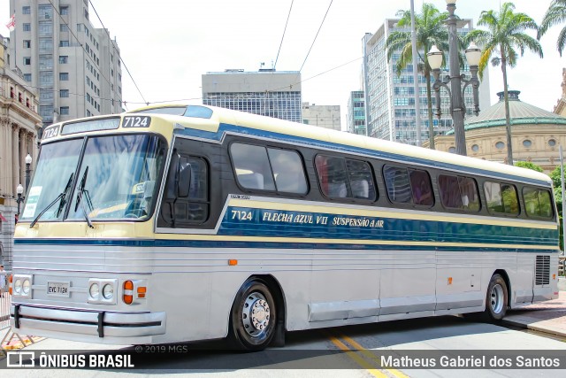 Ônibus Particulares 7124 na cidade de São Paulo, São Paulo, Brasil, por Matheus Gabriel dos Santos. Número da foto: #7364945.