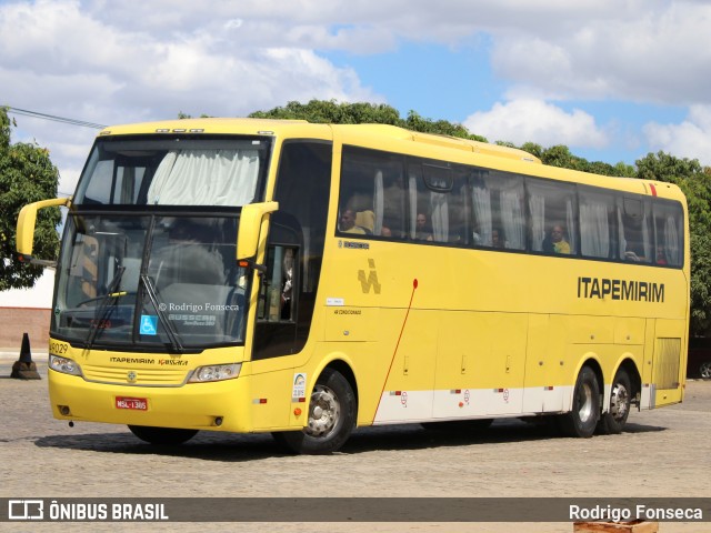 Viação Itapemirim 49029 na cidade de Vitória da Conquista, Bahia, Brasil, por Rodrigo Fonseca. Número da foto: #7363878.