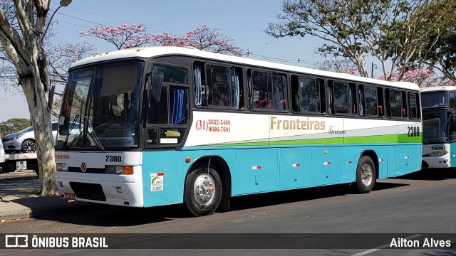 Fronteiras Turismo 2300 na cidade de Belo Horizonte, Minas Gerais, Brasil, por Ailton Alves. ID da foto: 7365669.