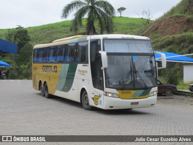 Empresa Gontijo de Transportes 12085 na cidade de Paraíba do Sul, Rio de Janeiro, Brasil, por Julio Cesar Euzebio Alves. ID da foto: 7367154.