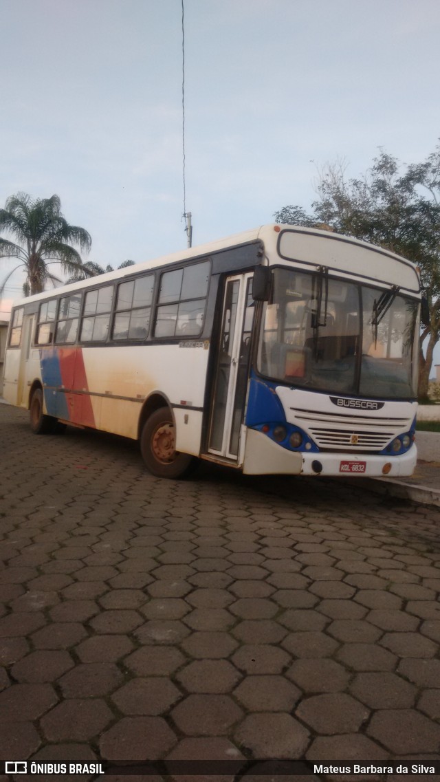 Ônibus Particulares 6832 na cidade de Andrelândia, Minas Gerais, Brasil, por Mateus Barbara da Silva. ID da foto: 7367717.