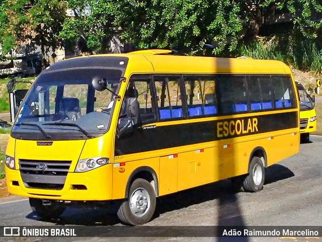 Escolares  na cidade de Belo Horizonte, Minas Gerais, Brasil, por Adão Raimundo Marcelino. ID da foto: 7370976.