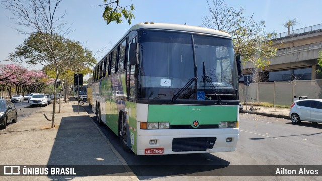 Vanusa Turismo 2510 na cidade de Belo Horizonte, Minas Gerais, Brasil, por Ailton Alves. ID da foto: 7373778.