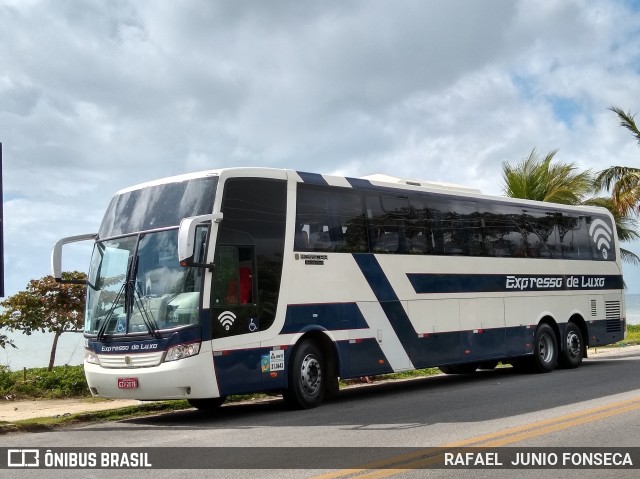 Expresso de Luxo 1001 na cidade de Porto Seguro, Bahia, Brasil, por RAFAEL  JUNIO FONSECA. Número da foto: #7373337.