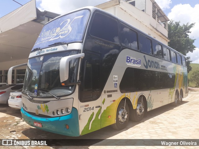 Jonas Turismo 2014 na cidade de Leopoldina, Minas Gerais, Brasil, por Wagner Oliveira. ID da foto: 7373670.