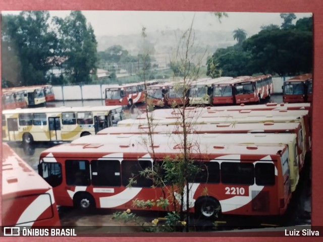 Viação Jardins 8209 na cidade de Ribeirão das Neves, Minas Gerais, Brasil, por Luiz Silva. Número da foto: #7292075.