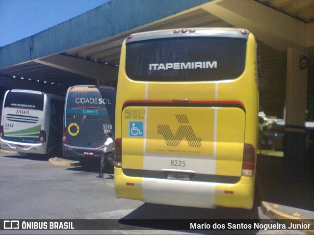Viação Itapemirim 8225 na cidade de Salvador, Bahia, Brasil, por Mario dos Santos Nogueira Junior. Número da foto: #7292059.