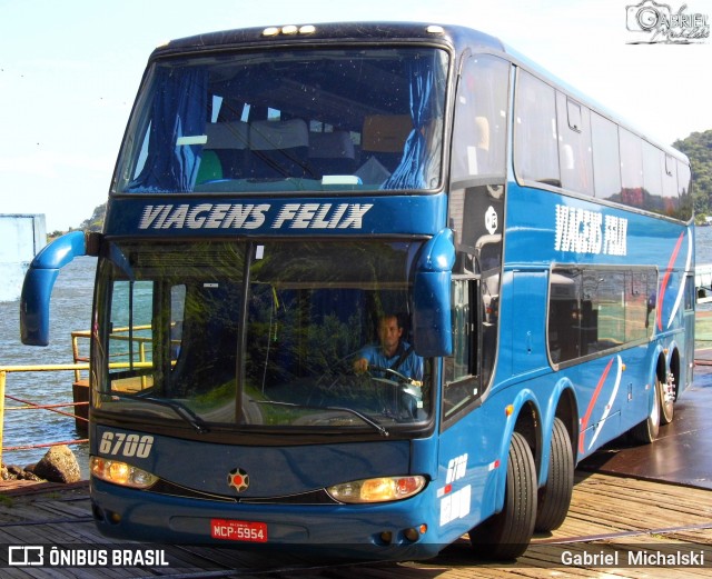 Viagens Felix 6700 na cidade de Guaratuba, Paraná, Brasil, por Gabriel Michalski. ID da foto: 7289633.