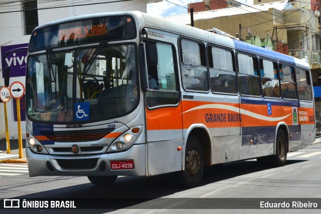 Transportes Coletivos Grande Bauru 2038 na cidade de Bauru, São Paulo, Brasil, por Eduardo Ribeiro. Número da foto: #7289526.