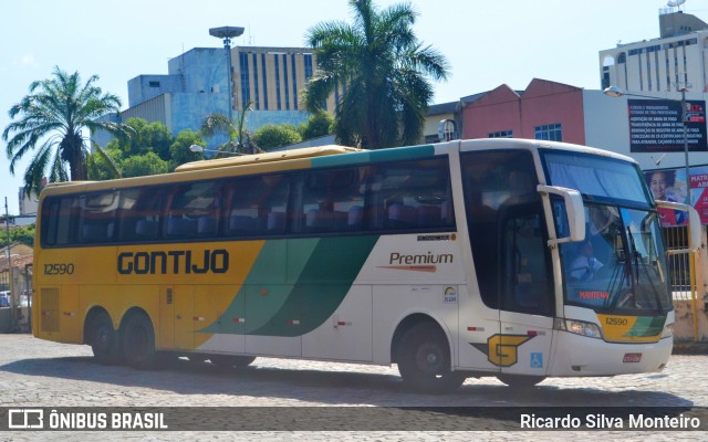 Empresa Gontijo de Transportes 12590 na cidade de Governador Valadares, Minas Gerais, Brasil, por Ricardo Silva Monteiro. Número da foto: #7291528.