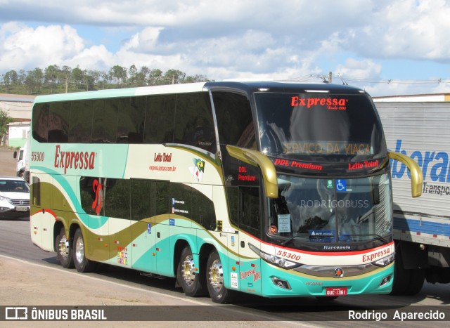 Expressa Turismo 55300 na cidade de Conselheiro Lafaiete, Minas Gerais, Brasil, por Rodrigo  Aparecido. ID da foto: 7376550.