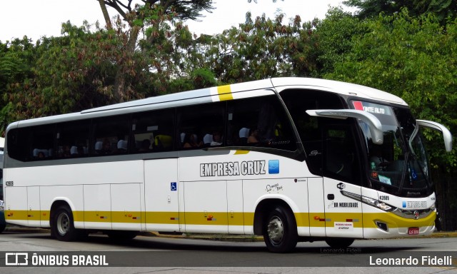 Empresa Cruz 43909 na cidade de São Paulo, São Paulo, Brasil, por Leonardo Fidelli. Número da foto: #7377512.