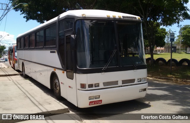 Ônibus Particulares GUR5725 na cidade de Cariacica, Espírito Santo, Brasil, por Everton Costa Goltara. Número da foto: #7377111.