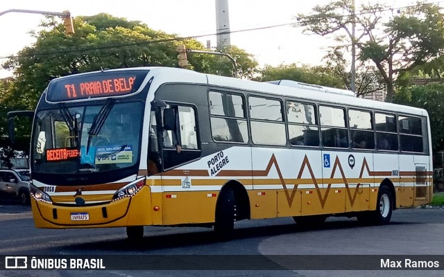 Companhia Carris Porto-Alegrense 0859 na cidade de Porto Alegre, Rio Grande do Sul, Brasil, por Max Ramos. Número da foto: #7379724.