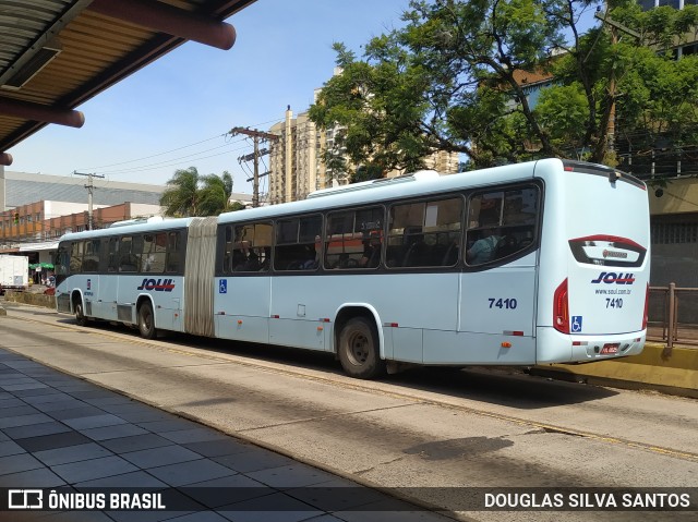 SOUL - Sociedade de Ônibus União Ltda. 7410 na cidade de Porto Alegre, Rio Grande do Sul, Brasil, por Douglas Silva Santos. ID da foto: 7381477.