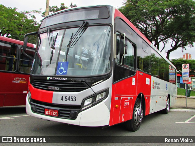 Allibus Transportes 4 5453 na cidade de São Paulo, São Paulo, Brasil, por Renan Vieira. Número da foto: #7381306.