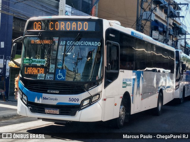 Viação Galo Branco 5.009 na cidade de São Gonçalo, Rio de Janeiro, Brasil, por Marcus Paulo - ChegaParei RJ. Número da foto: #7381898.