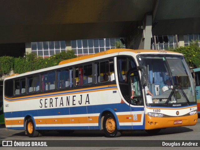 Viação Sertaneja 1480 na cidade de Belo Horizonte, Minas Gerais, Brasil, por Douglas Andrez. ID da foto: 7379554.