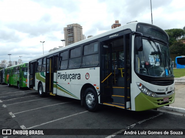 Viação Pirajuçara 814 na cidade de São Paulo, São Paulo, Brasil, por André Luiz Gomes de Souza. ID da foto: 7380573.