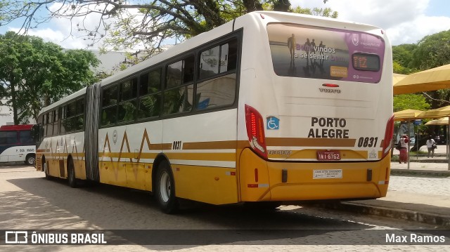 Companhia Carris Porto-Alegrense 0831 na cidade de Porto Alegre, Rio Grande do Sul, Brasil, por Max Ramos. Número da foto: #7379736.