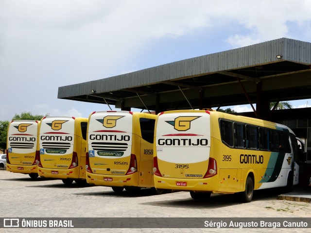 Empresa Gontijo de Transportes Frota na cidade de Almenara, Minas Gerais, Brasil, por Sérgio Augusto Braga Canuto. ID da foto: 7381418.