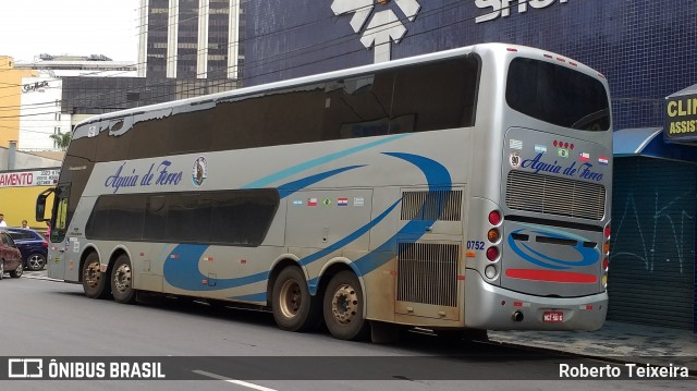 Águia de Ferro 0752 na cidade de Curitiba, Paraná, Brasil, por Roberto Teixeira. Número da foto: #7381458.