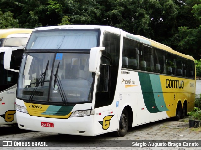 Empresa Gontijo de Transportes 21065 na cidade de Teófilo Otoni, Minas Gerais, Brasil, por Sérgio Augusto Braga Canuto. ID da foto: 7381476.