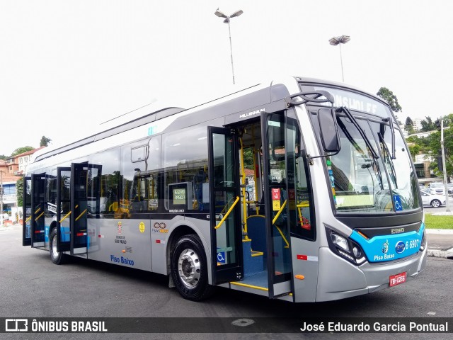 Transwolff Transportes e Turismo 6 6907 na cidade de São Paulo, São Paulo, Brasil, por José Eduardo Garcia Pontual. ID da foto: 7294409.