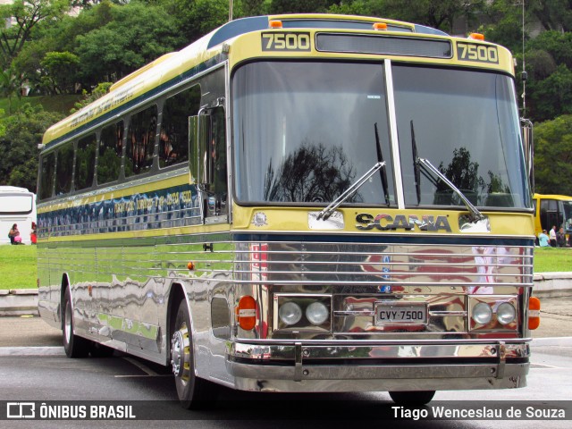 Ônibus Particulares 7500 na cidade de São Paulo, São Paulo, Brasil, por Tiago Wenceslau de Souza. ID da foto: 7293921.