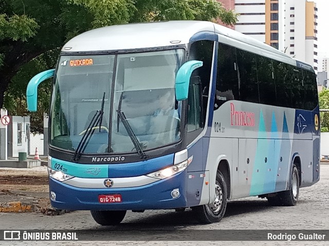 Viação Princesa dos Inhamuns 201 na cidade de Fortaleza, Ceará, Brasil, por Rodrigo Gualter. Número da foto: #7296715.