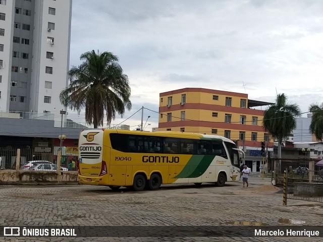 Empresa Gontijo de Transportes 19040 na cidade de Governador Valadares, Minas Gerais, Brasil, por Marcelo Henrique. ID da foto: 7296226.