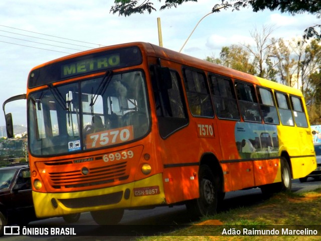 Viação Santa Edwiges 69939 na cidade de Contagem, Minas Gerais, Brasil, por Adão Raimundo Marcelino. ID da foto: 7300759.