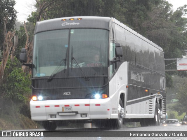 Ônibus Particulares 00 na cidade de Belén, Heredia, Costa Rica, por Fernando Gonzalez Garita. ID da foto: 7299784.