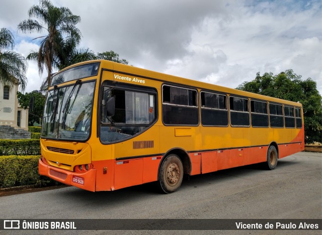 Líder Turismo 5628 na cidade de Santo Antônio do Monte, Minas Gerais, Brasil, por Vicente de Paulo Alves. Número da foto: #7302831.