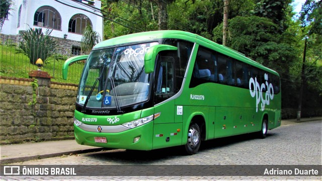 Opção Fretamento e Turismo RJ 632.079 na cidade de Petrópolis, Rio de Janeiro, Brasil, por Adriano Duarte. Número da foto: #7302477.