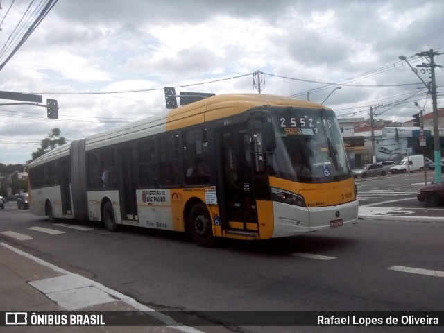 Viação Metrópole Paulista - Zona Leste 3 1495 na cidade de São Paulo, São Paulo, Brasil, por Rafael Lopes de Oliveira. ID da foto: 7301550.