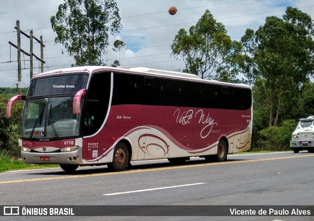 Vale Way Service 6710 na cidade de Pedra do Indaiá, Minas Gerais, Brasil, por Vicente de Paulo Alves. ID da foto: 7301336.