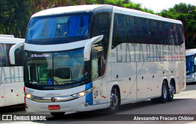 Auto Viação Catarinense 3387 na cidade de Curitiba, Paraná, Brasil, por Alessandro Fracaro Chibior. Número da foto: #7305783.
