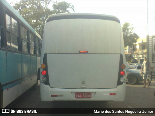 Ônibus Particulares 09 na cidade de Propriá, Sergipe, Brasil, por Mario dos Santos Nogueira Junior. Número da foto: #7308007.