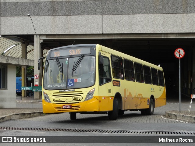 Via Oeste < Autobus Transportes 30530 na cidade de Belo Horizonte, Minas Gerais, Brasil, por Matheus Rocha. ID da foto: 7307717.