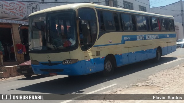 Viação Novo Horizonte 902411 na cidade de Barra da Estiva, Bahia, Brasil, por Flávio  Santos. ID da foto: 7305186.