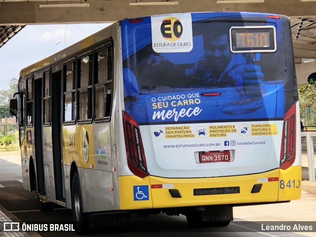 Autotrans Transportes Urbanos e Rodoviários 8419 na cidade de Uberlândia, Minas Gerais, Brasil, por Leandro Alves. ID da foto: 7307983.