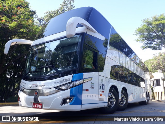 Auto Viação Catarinense 319325 na cidade de São Paulo, São Paulo, Brasil, por Marcus Vinicius Lara Silva. ID da foto: 7309313.