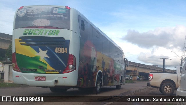 Eucatur - Empresa União Cascavel de Transportes e Turismo 4904 na cidade de Ji-Paraná, Rondônia, Brasil, por Gian Lucas  Santana Zardo. ID da foto: 6477828.