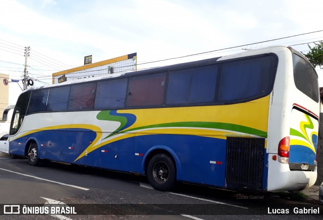 Ônibus Particulares 7741 na cidade de Teresina, Piauí, Brasil, por Lucas Gabriel. Número da foto: #6499262.