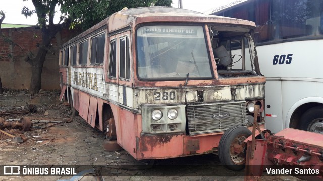 Viação Paraúna 280 na cidade de Goiânia, Goiás, Brasil, por Vander Santos. Número da foto: #6502581.