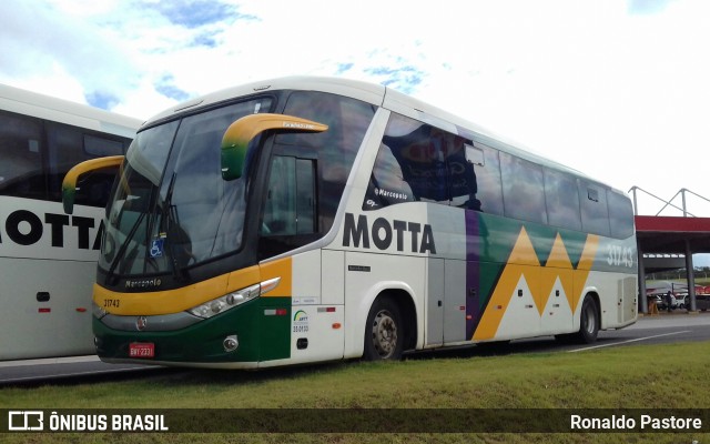 Viação Motta 31743 na cidade de São Carlos, São Paulo, Brasil, por Ronaldo Pastore. ID da foto: 6505961.