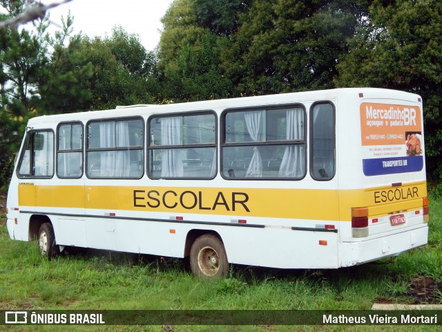 Escolares 7763 na cidade de Lebon Régis, Santa Catarina, Brasil, por Matheus Vieira Mortari. ID da foto: 6506726.