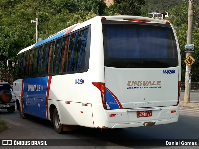 Univale Transportes M-0260 na cidade de Ouro Preto, Minas Gerais, Brasil, por Daniel Gomes. Número da foto: #6506216.