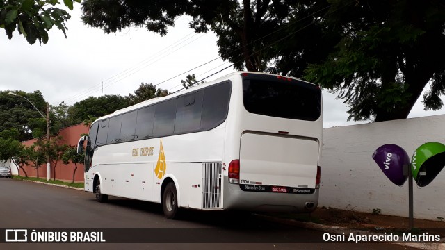 Transporte Reina 1600 na cidade de Sertãozinho, São Paulo, Brasil, por Osni Aparecido Martins. Número da foto: #6514348.